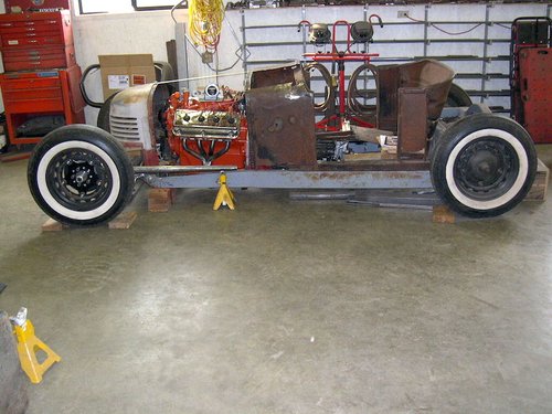 Mocked up on a Pincher chassis with rails bent to match Dodge body 
