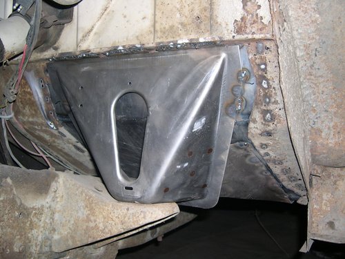 Installed aftermarket front cab corners