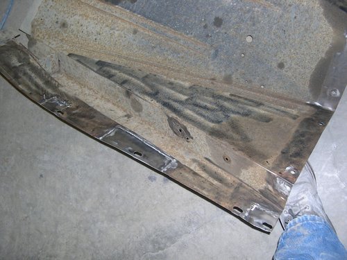 Cutout multiple sections of rust rot where inner and outer fenders bolt together